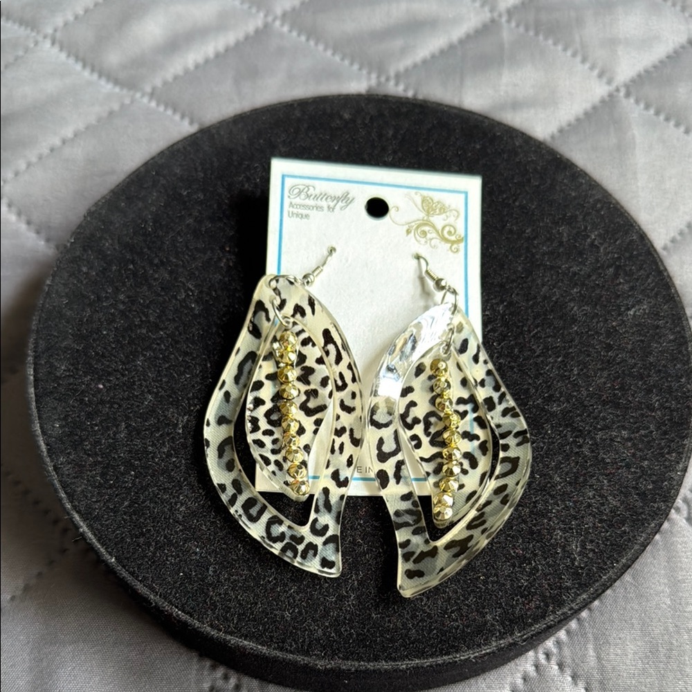 🔥Butter Leopard Print Earrings with Gold Accents